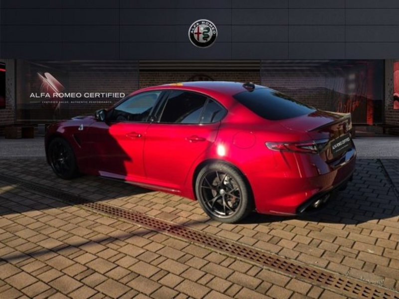 Alfa Romeo Giulia nuova a Monza e Brianza (7)