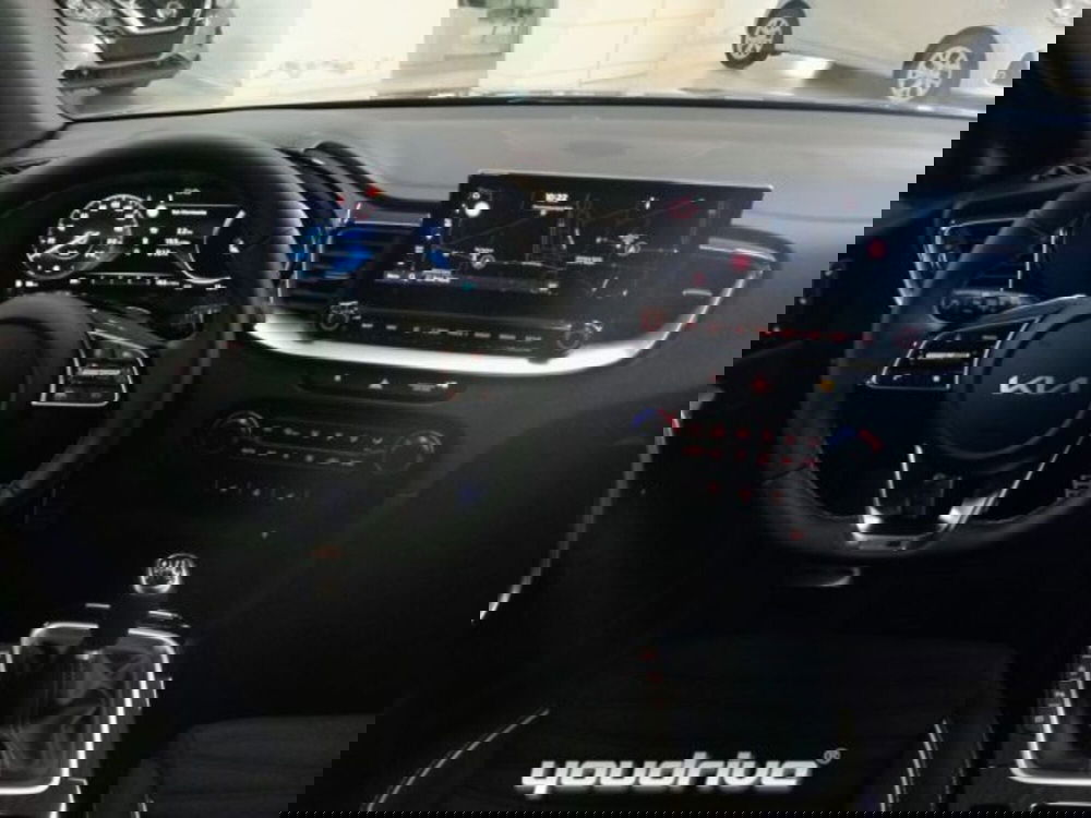 Kia XCeed nuova a Napoli (10)