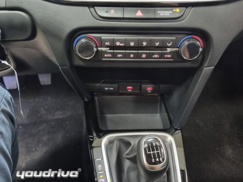 Kia XCeed nuova a Napoli (16)