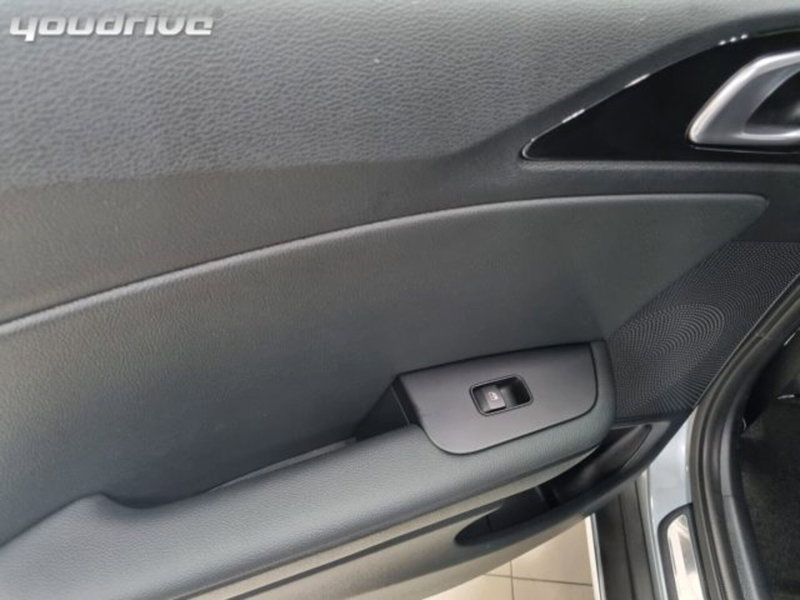 Kia XCeed nuova a Napoli (19)