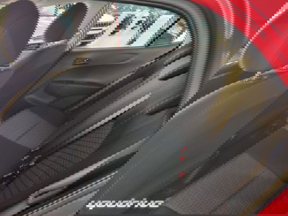 Kia Picanto nuova a Napoli (9)