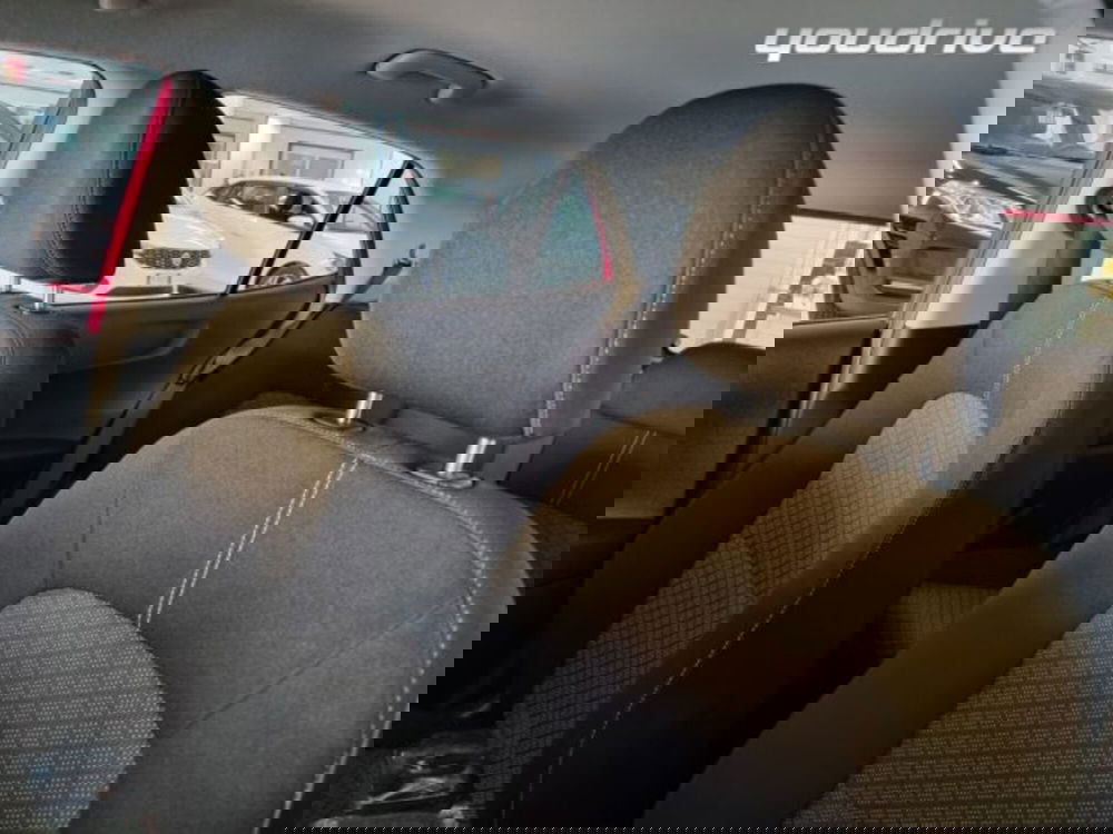 Kia Picanto nuova a Napoli (15)