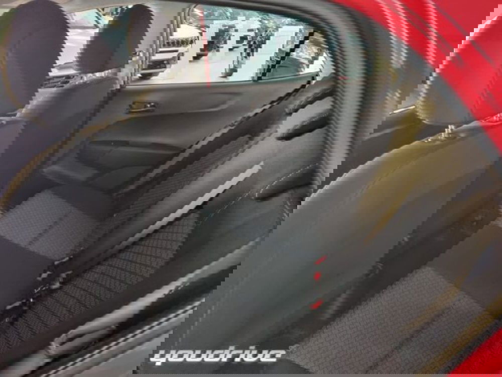 Kia Picanto nuova a Napoli (9)