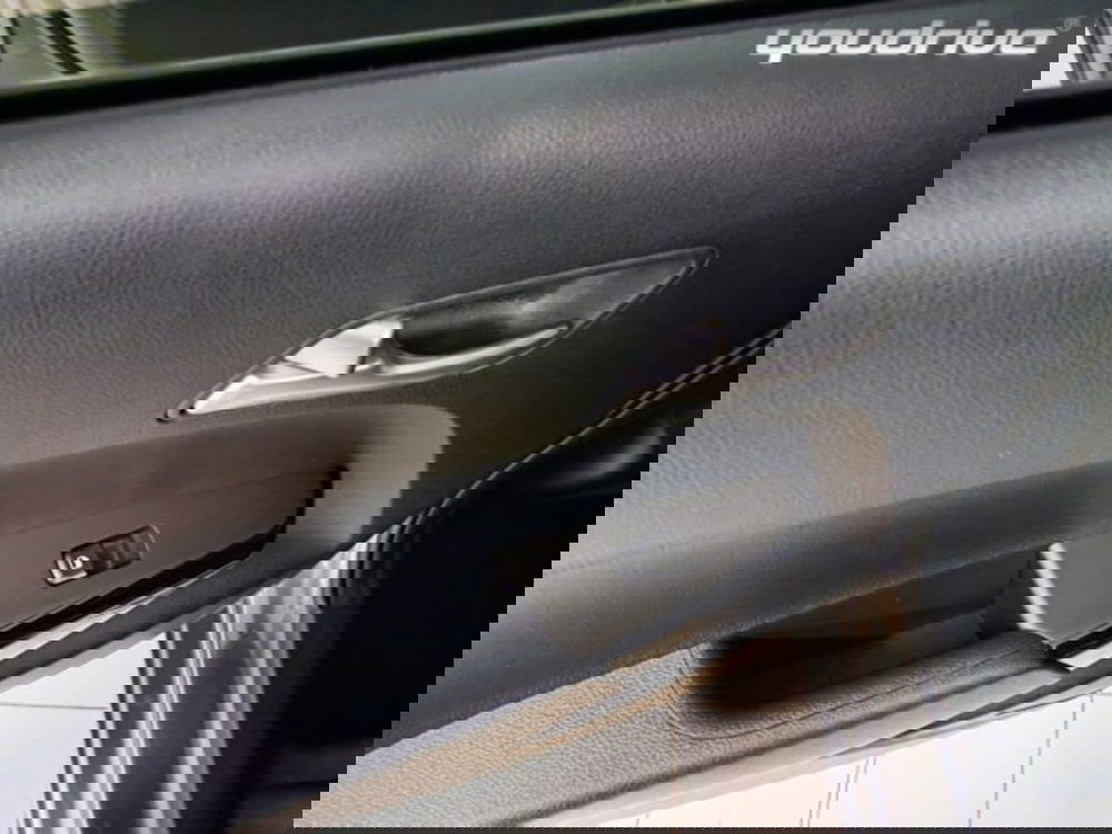 Kia Picanto nuova a Napoli (18)