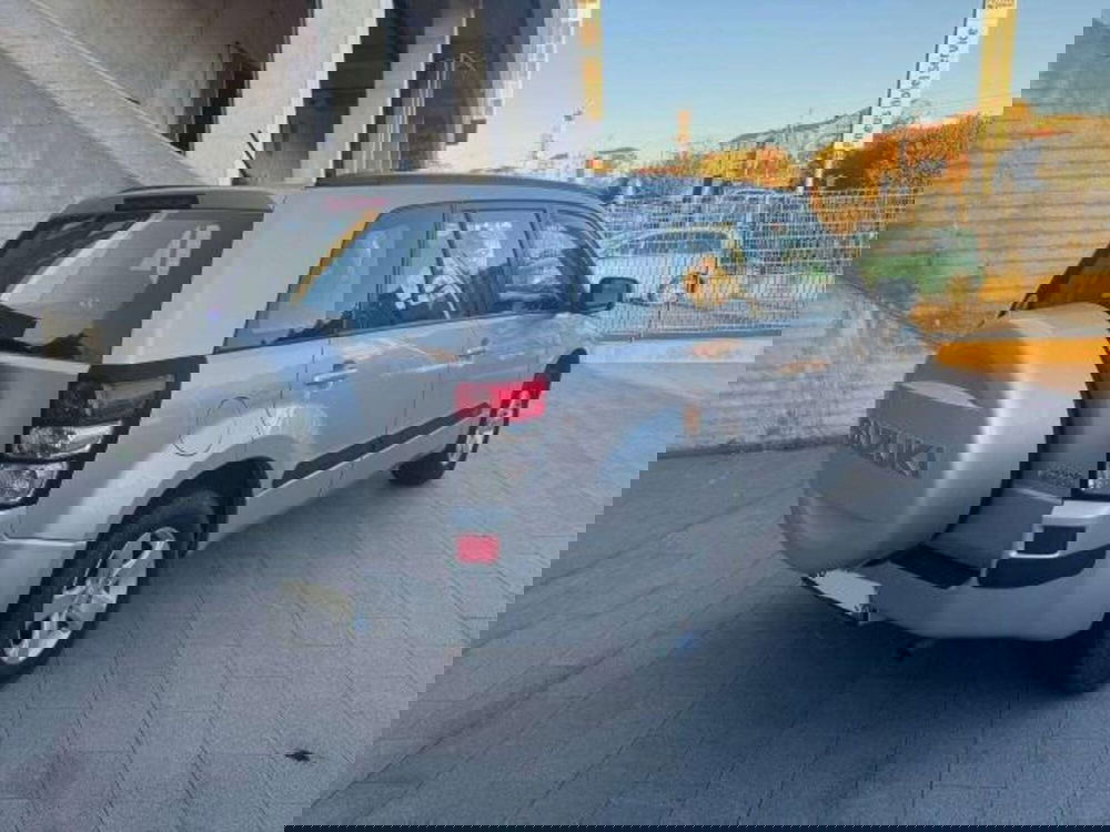 Suzuki Grand Vitara usata a Savona (5)