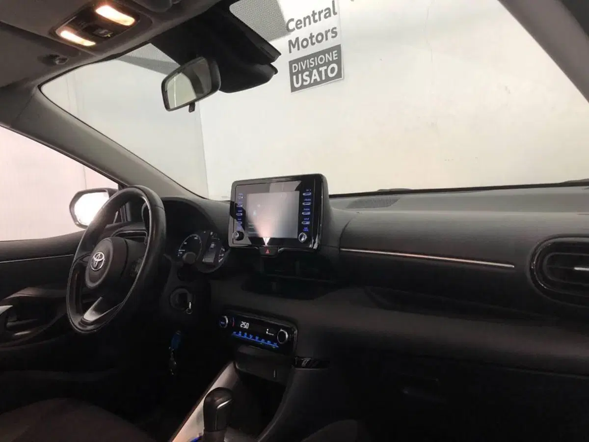 Toyota Yaris Cross usata a Torino (11)