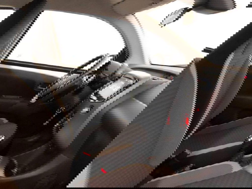 Toyota Aygo usata a Torino (12)