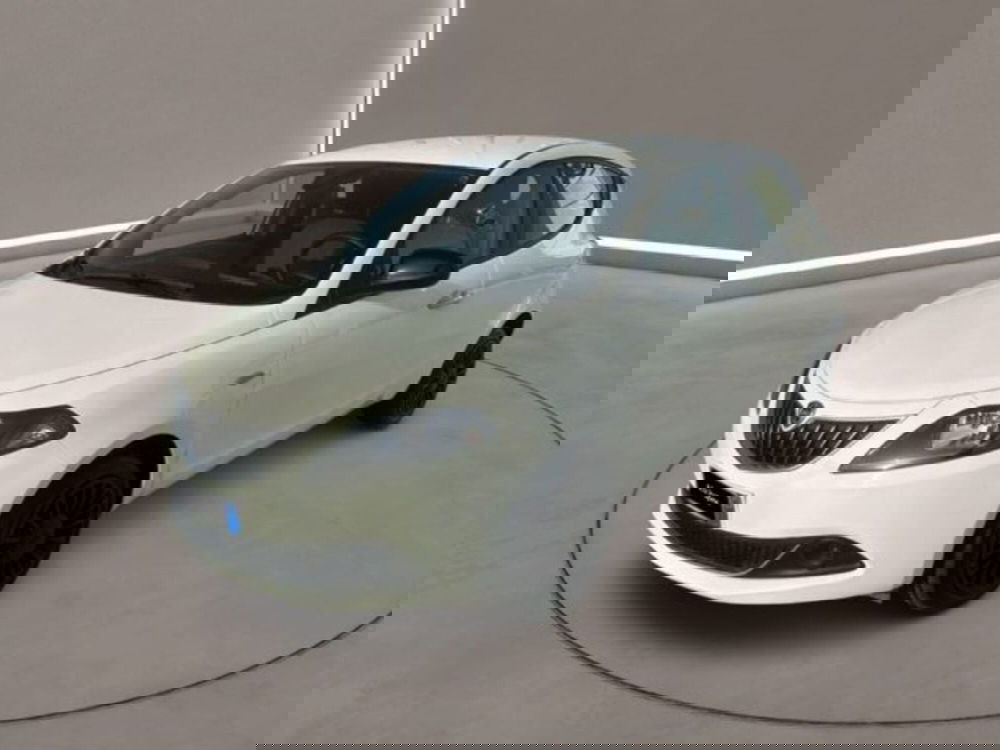 Lancia Ypsilon usata a Caltanissetta (3)