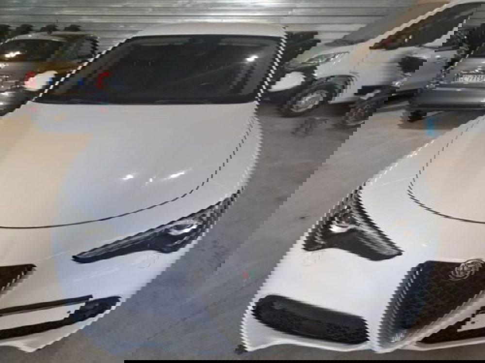 Alfa Romeo Stelvio usata a Catania (5)