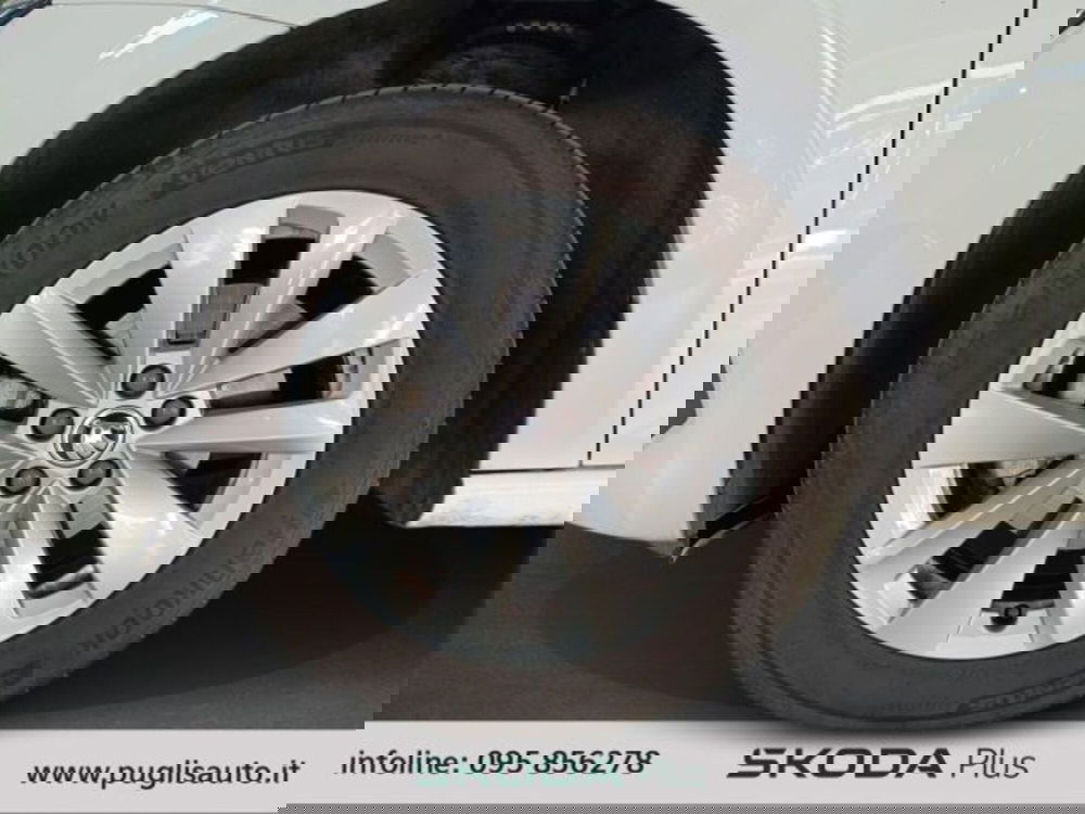 Skoda Scala usata a Catania (14)