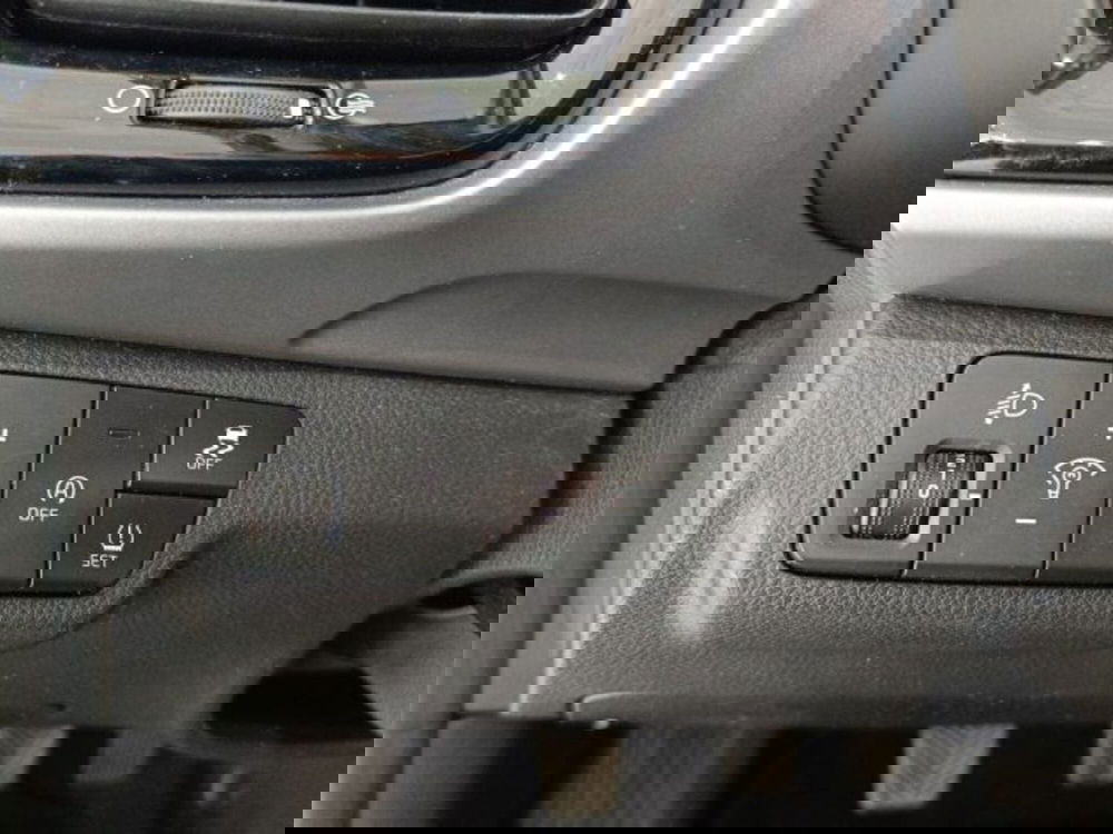 Kia Stonic usata a Catania (18)