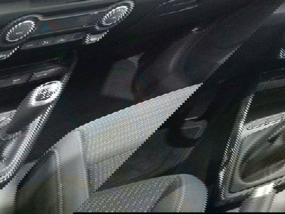 Kia Stonic usata a Catania (8)