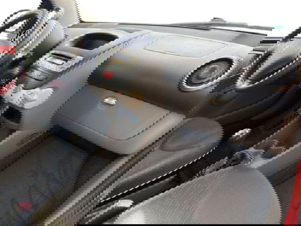 Peugeot 107 usata a Catania (9)