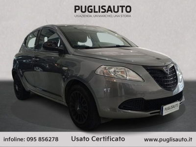 Lancia Ypsilon 1.2 69 CV 5 porte Elle del 2015 usata a Belpasso