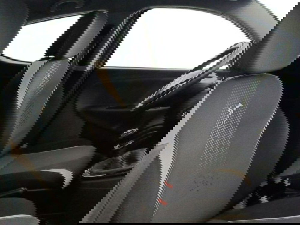 Lancia Ypsilon usata a Catania (10)