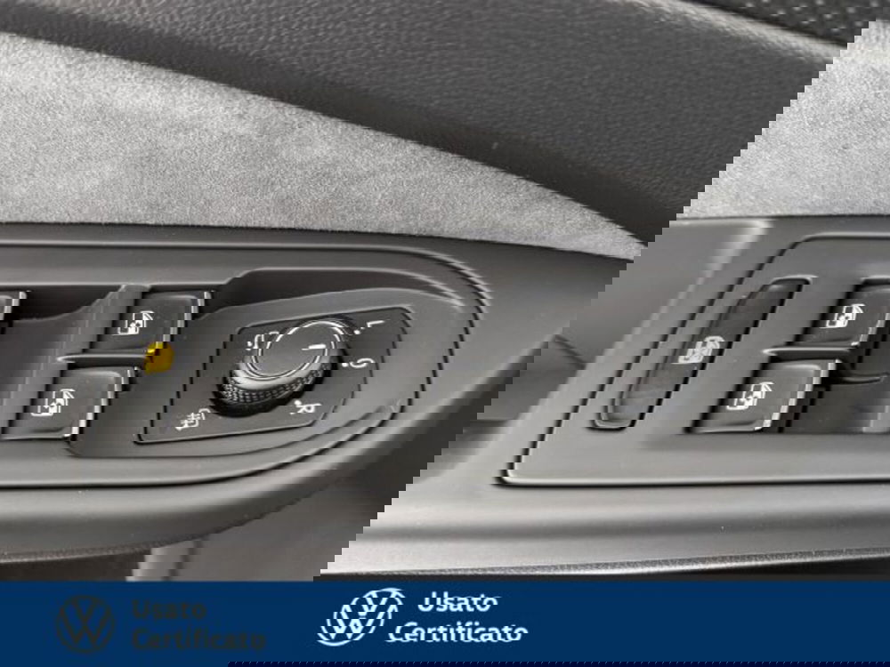 Volkswagen Golf Variant usata a Vicenza (11)