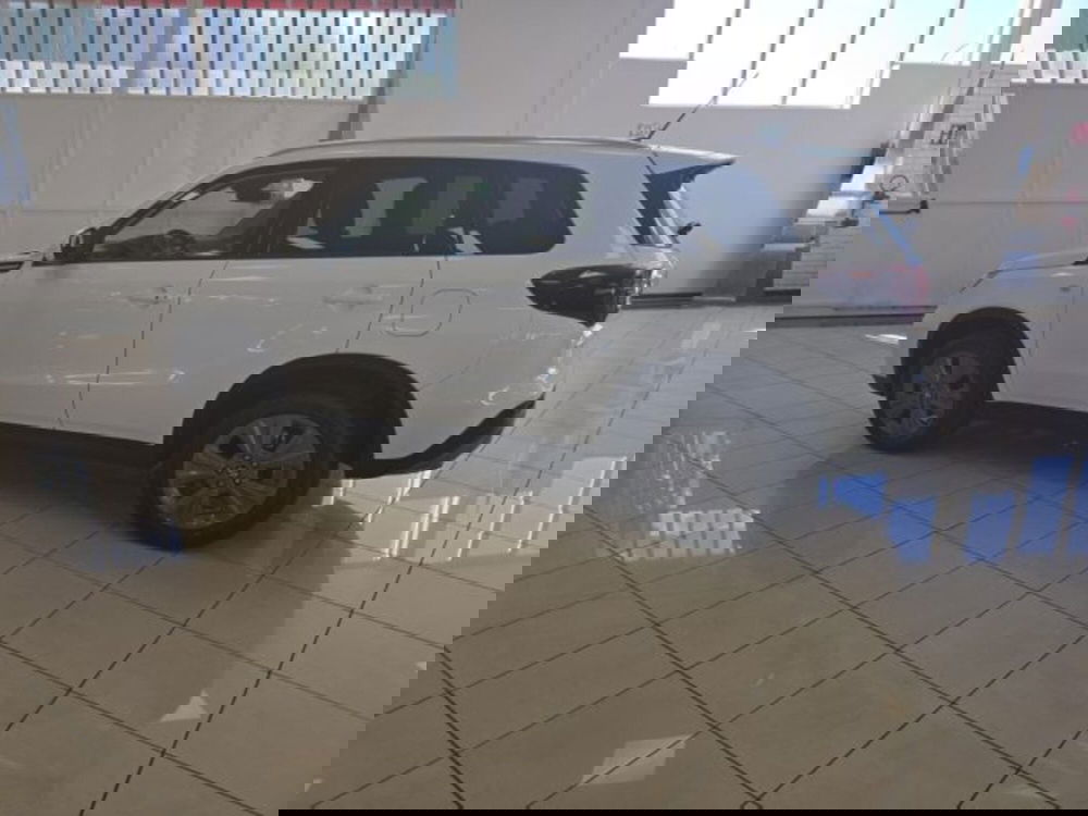 Suzuki Vitara nuova a Reggio Emilia (3)