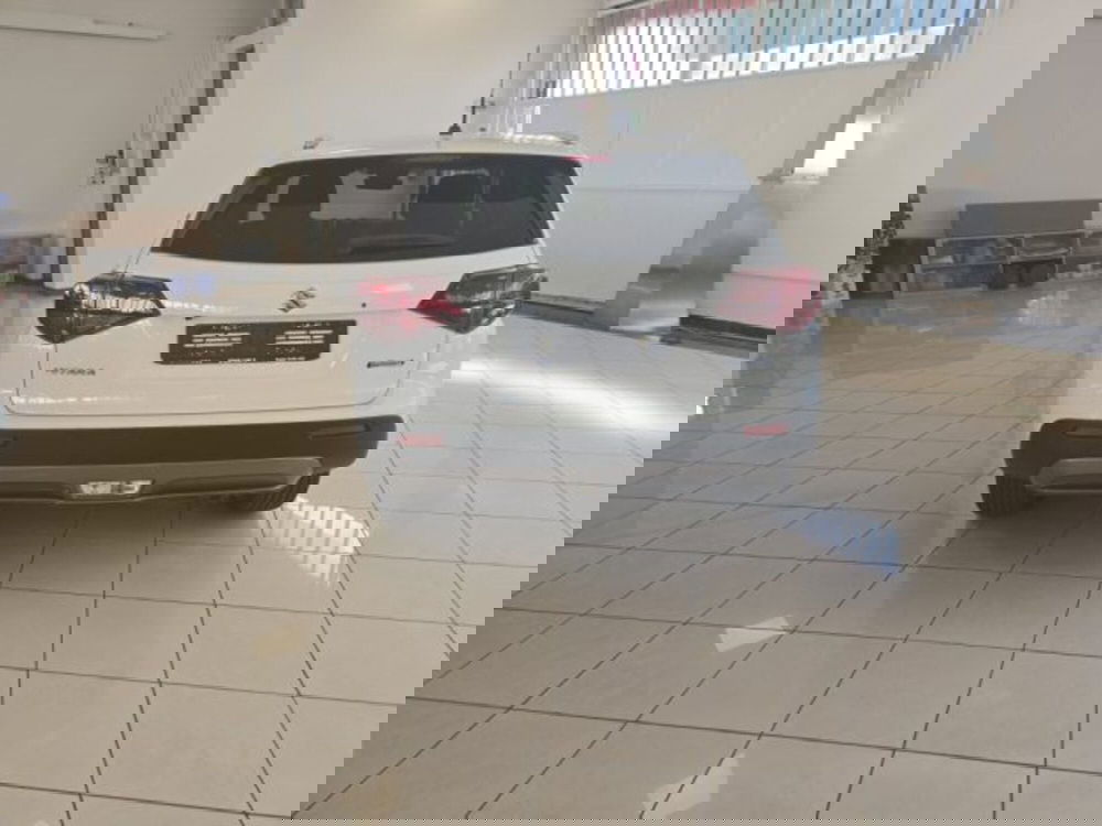 Suzuki Vitara nuova a Reggio Emilia (4)