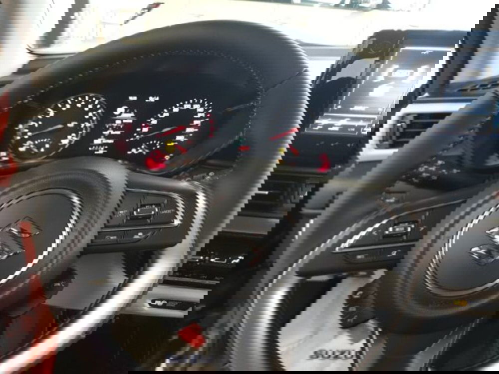 Suzuki Swift nuova a Reggio Emilia (11)