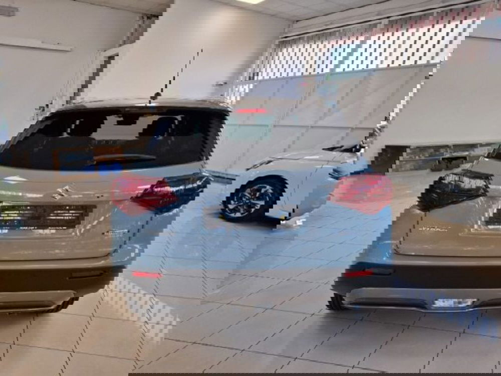 Suzuki Vitara nuova a Reggio Emilia (4)