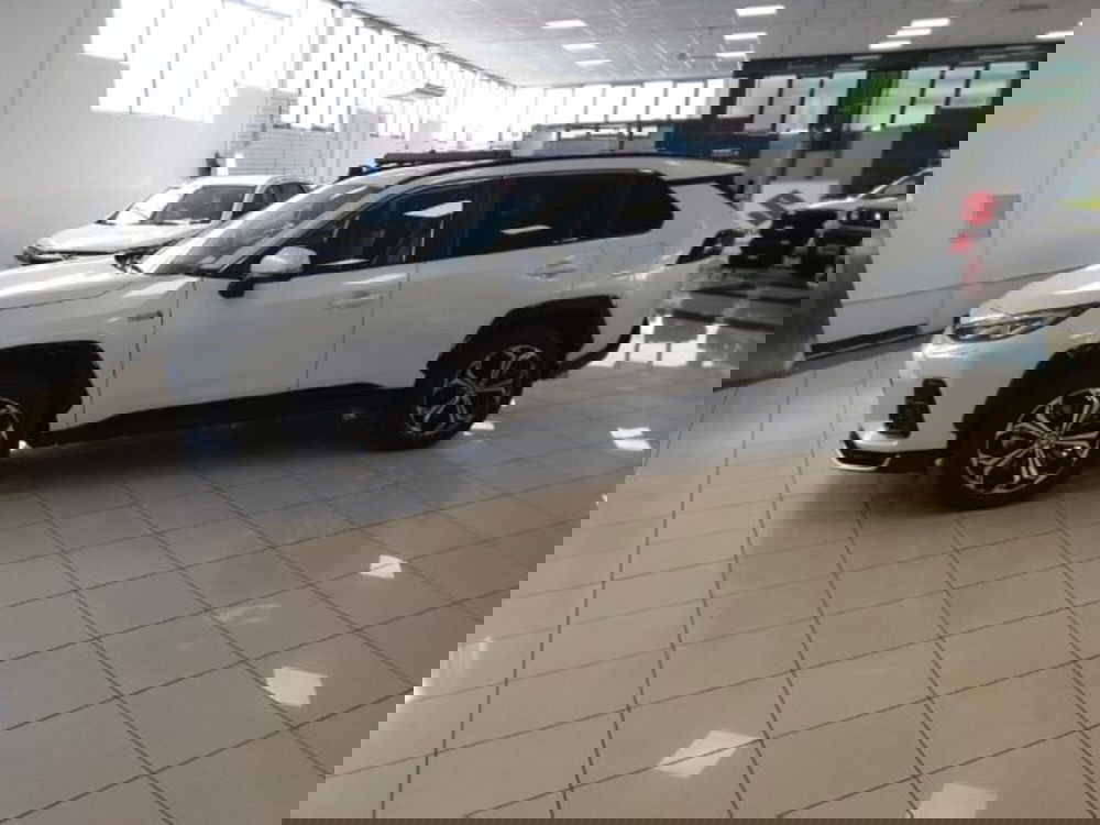 Suzuki Across nuova a Reggio Emilia (2)