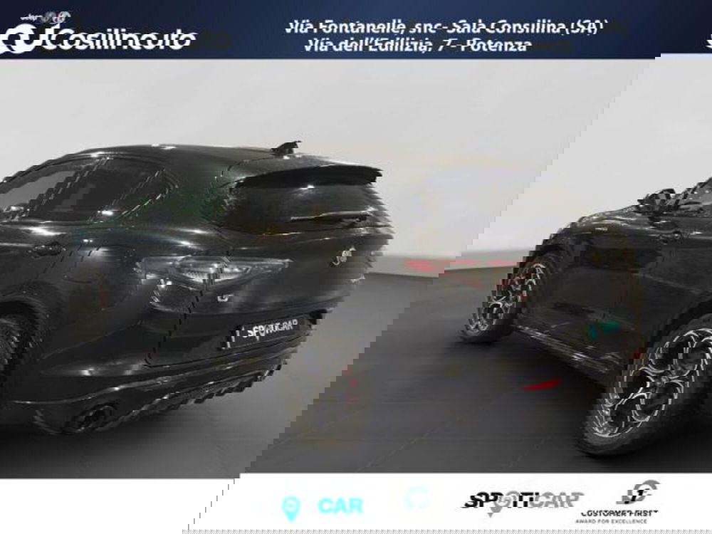 Alfa Romeo Stelvio usata a Salerno (3)