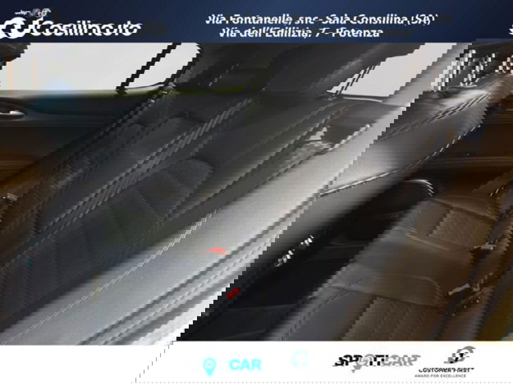 Alfa Romeo Stelvio usata a Salerno (11)