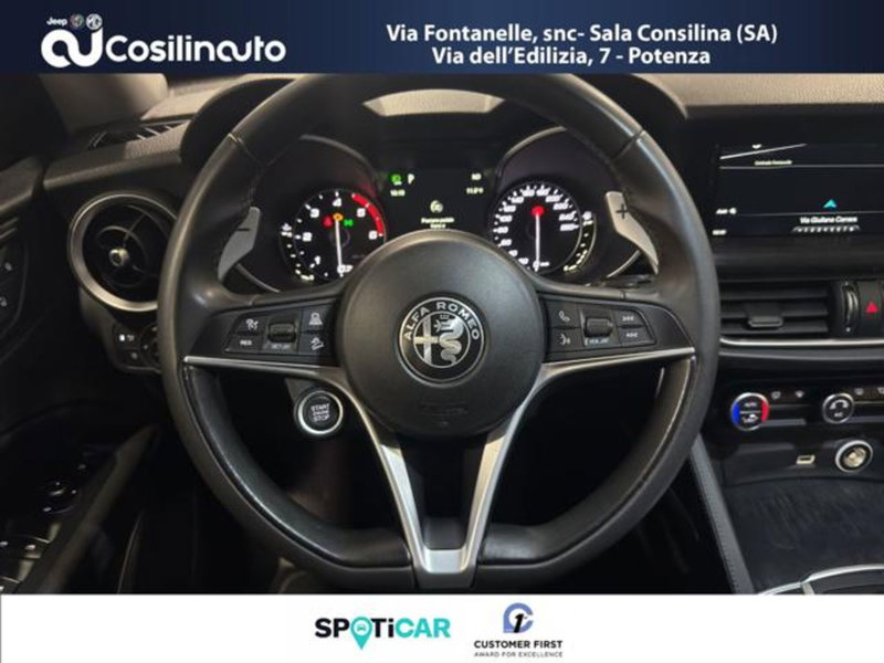 Alfa Romeo Stelvio usata a Salerno (13)