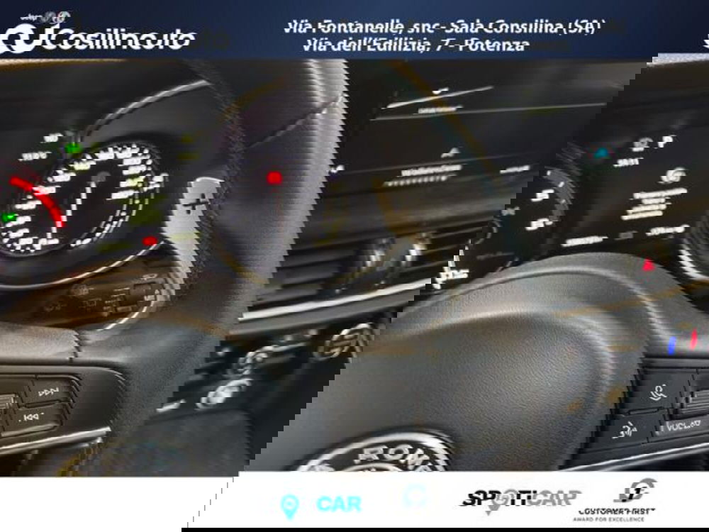 Alfa Romeo Stelvio usata a Salerno (15)