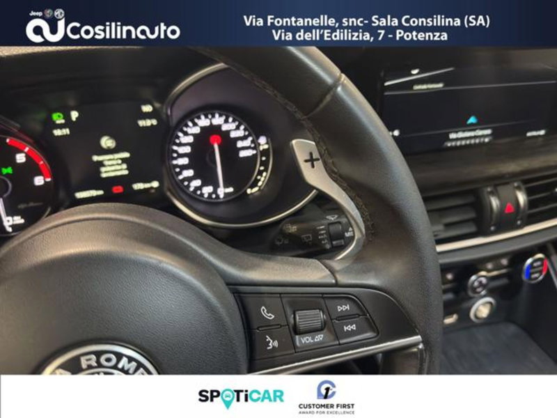 Alfa Romeo Stelvio usata a Salerno (15)