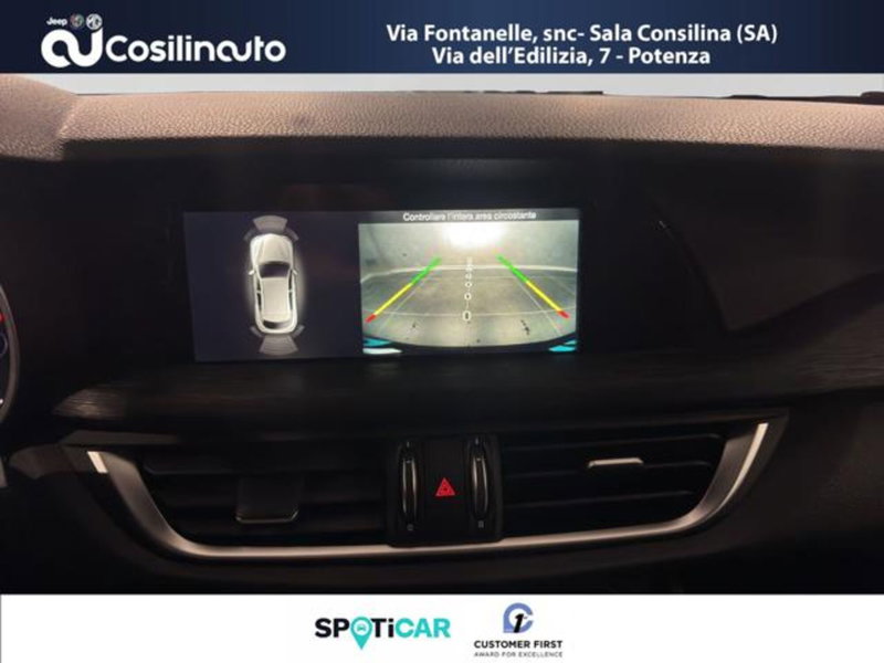 Alfa Romeo Stelvio usata a Salerno (16)