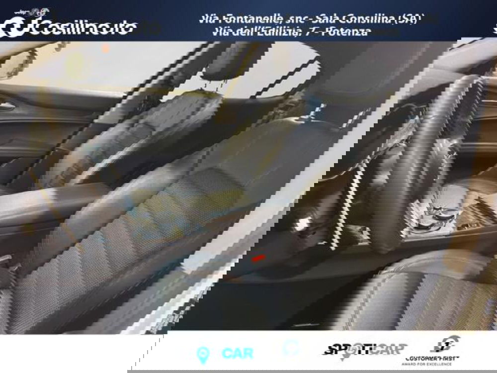 Alfa Romeo Stelvio usata a Salerno (9)