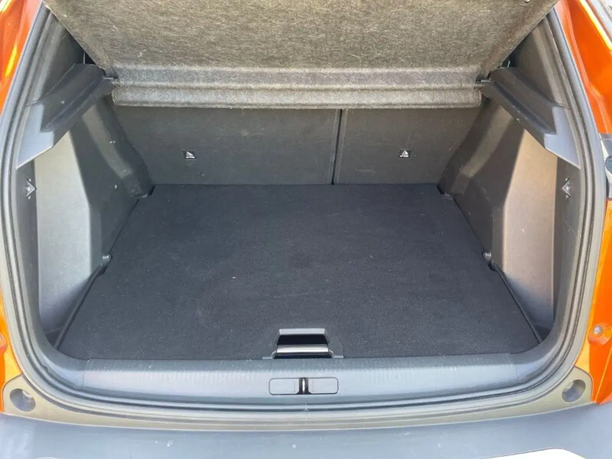 Peugeot 2008 usata a Lecco (6)