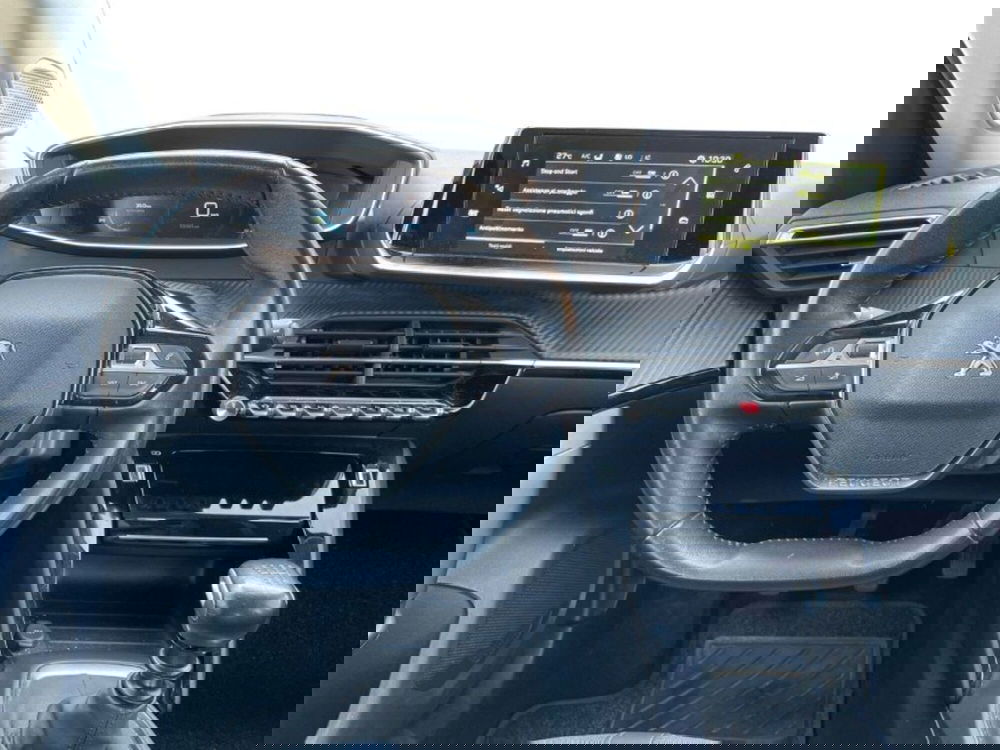 Peugeot 2008 usata a Lecco (8)