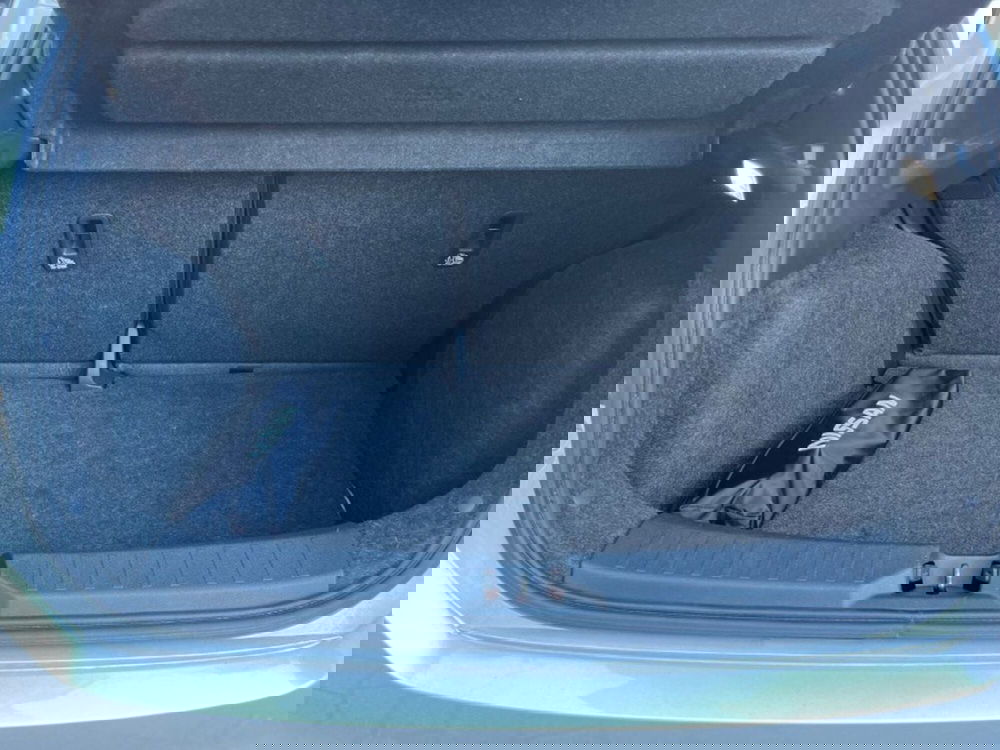 Nissan Micra usata a Lecco (6)