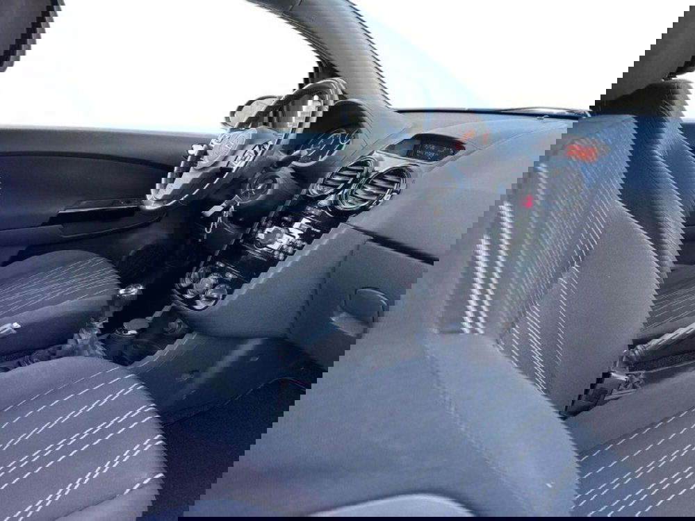 Opel Corsa usata a Lecco (11)