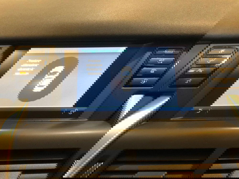 Land Rover Discovery Sport usata a Pistoia (10)