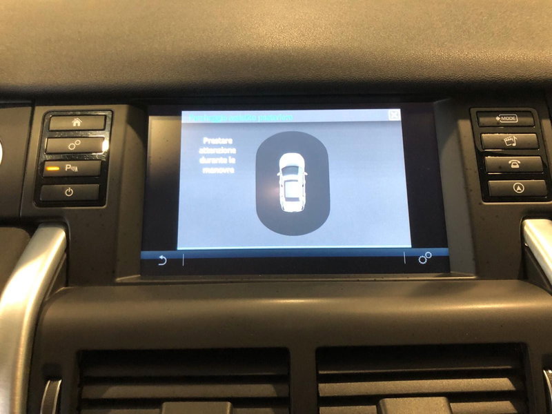 Land Rover Discovery Sport usata a Pistoia (10)