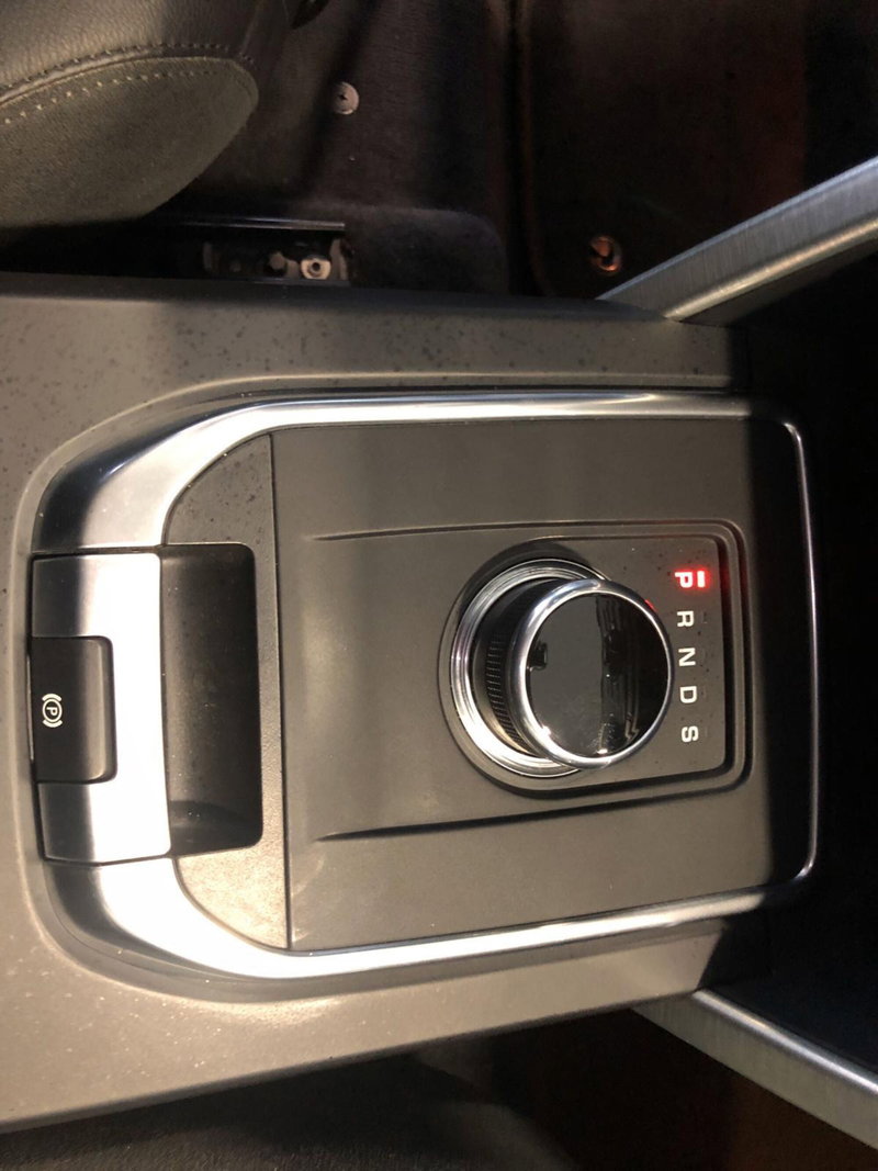 Land Rover Discovery Sport usata a Pistoia (12)