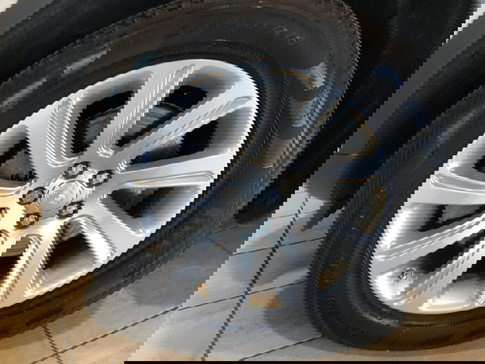 Land Rover Discovery Sport usata a Pistoia (15)