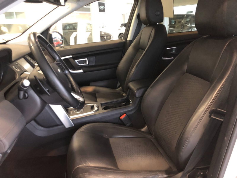 Land Rover Discovery Sport usata a Pistoia (5)