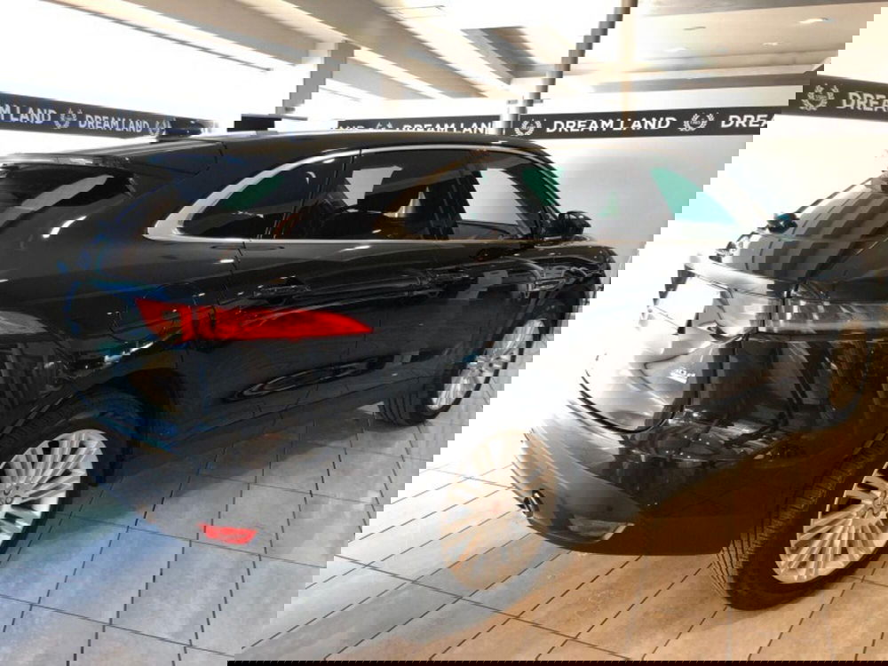 Jaguar F-Pace usata a Pistoia (2)