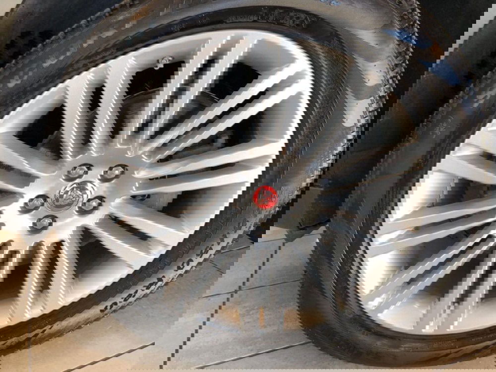 Jaguar F-Pace usata a Pistoia (5)