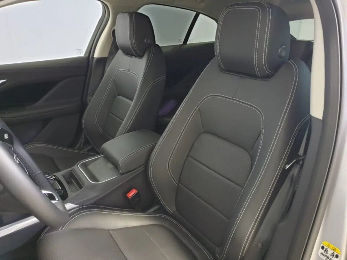Jaguar I-Pace usata a Pistoia (5)