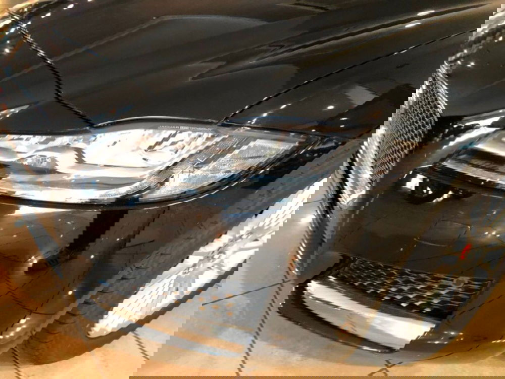 Jaguar XF usata a Pistoia (11)