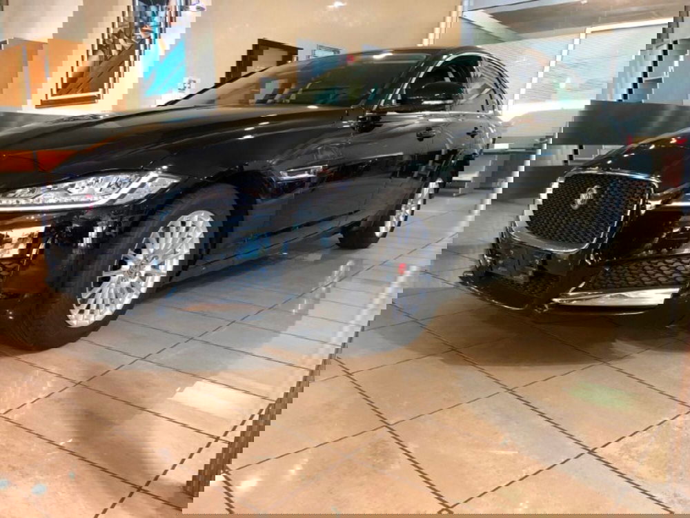 Jaguar XF usata a Pistoia (2)