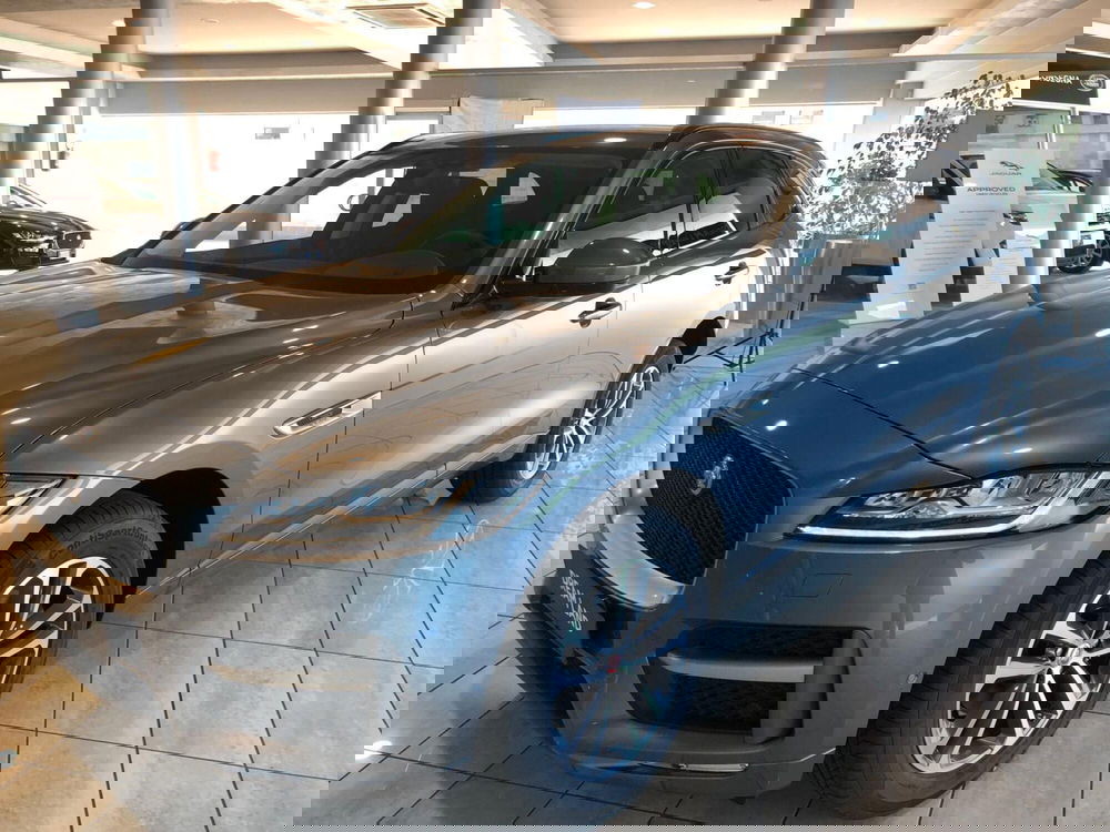 Jaguar F-Pace usata a Pistoia