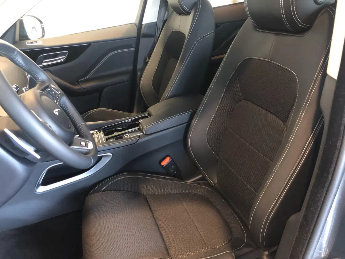 Jaguar F-Pace usata a Pistoia (4)