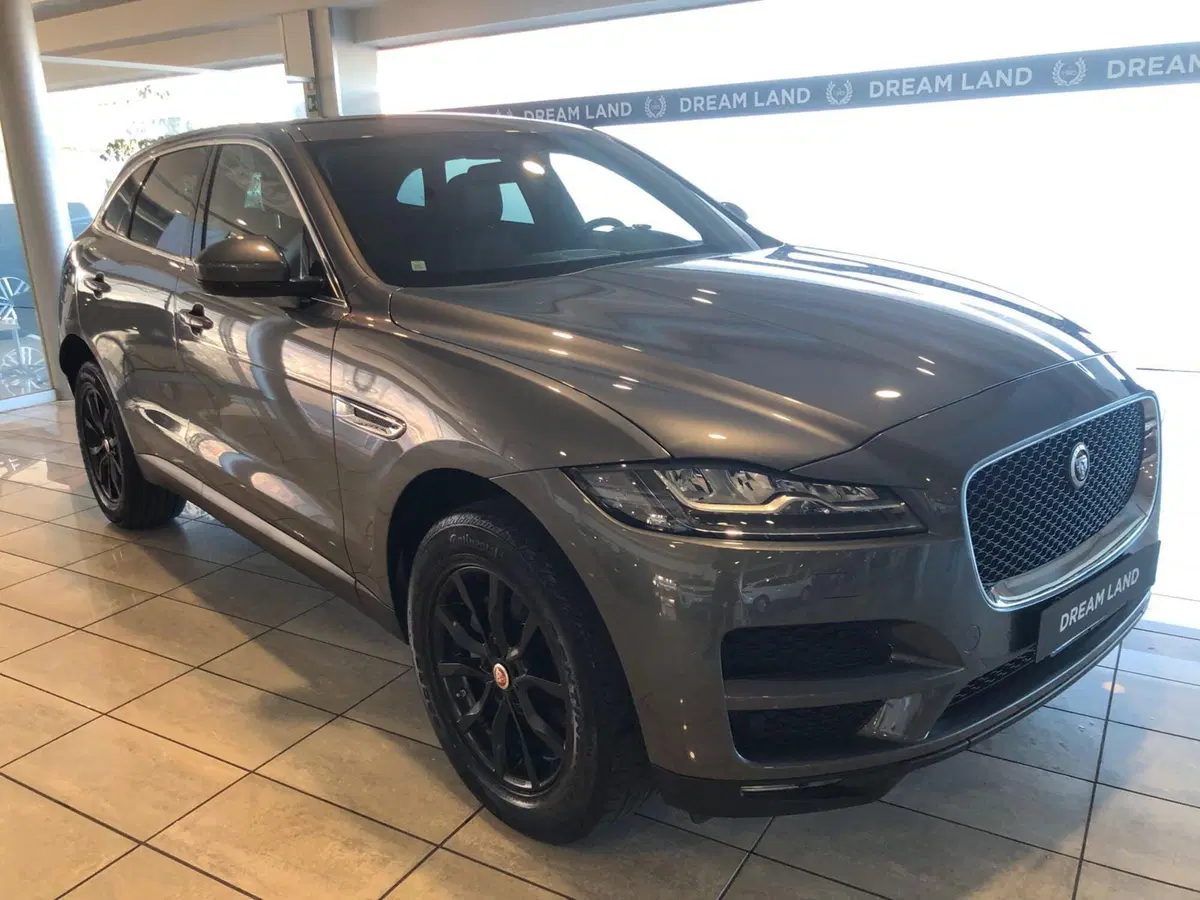 Jaguar F-Pace usata a Pistoia