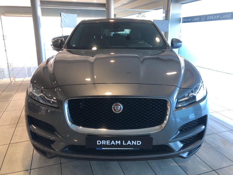 Jaguar F-Pace usata a Pistoia (11)